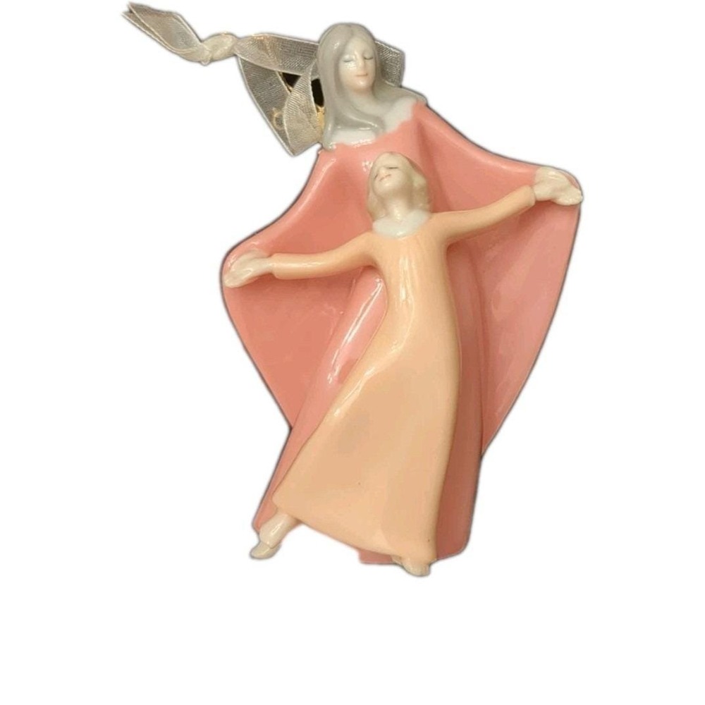 2004 Hallmark‎ Ornament An Angel's Touch Mother and Daughter, (2004 HMK Lic)